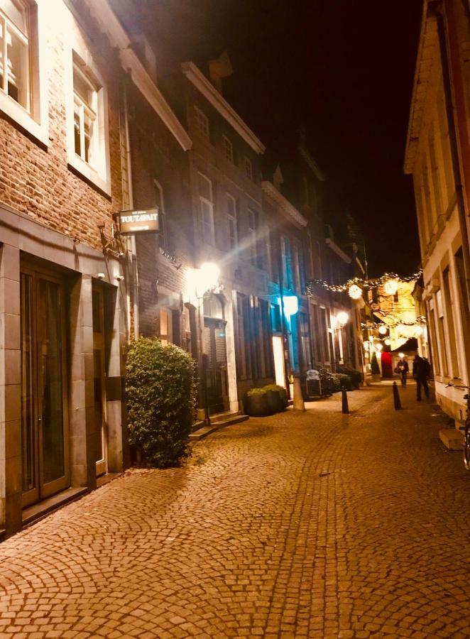 Maison Au Cheval Noir マーストリヒト エクステリア 写真